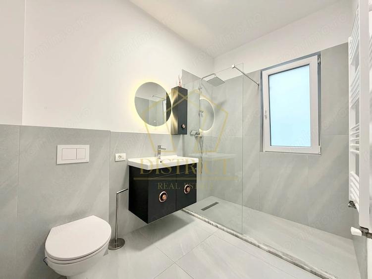 Apartament cu 2 camere semidecomandat în Giroc