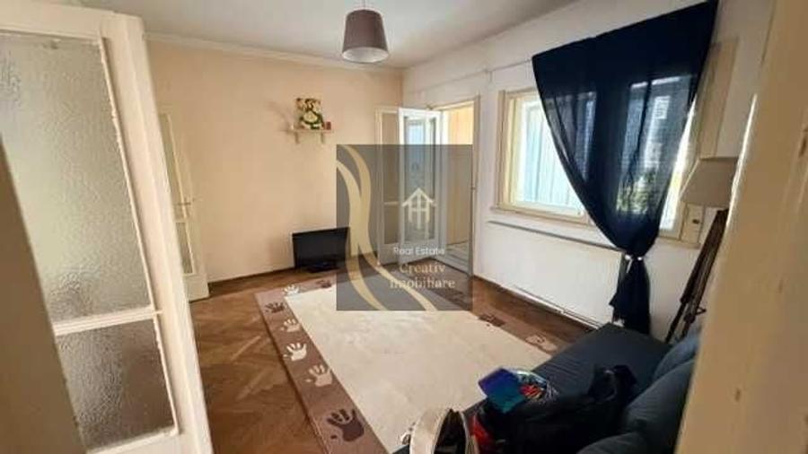 Apartament cu 2 camere semidecomandat în Cișmigiu
