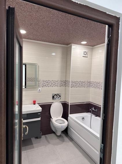Apartament cu 3 camere în Florești