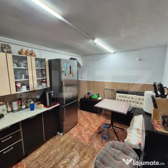 Apartament cu 2 camere semidecomandat în Badea Cârțan