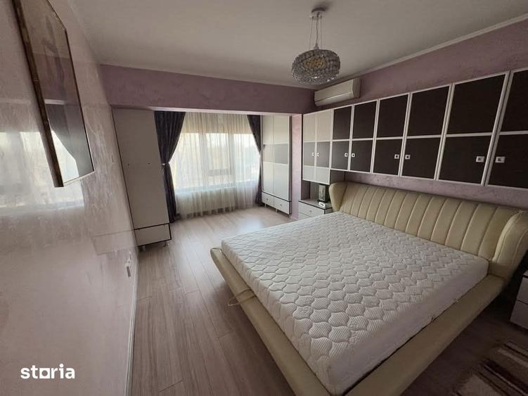 Apartament cu 3 camere decomandat, mobilat în Central