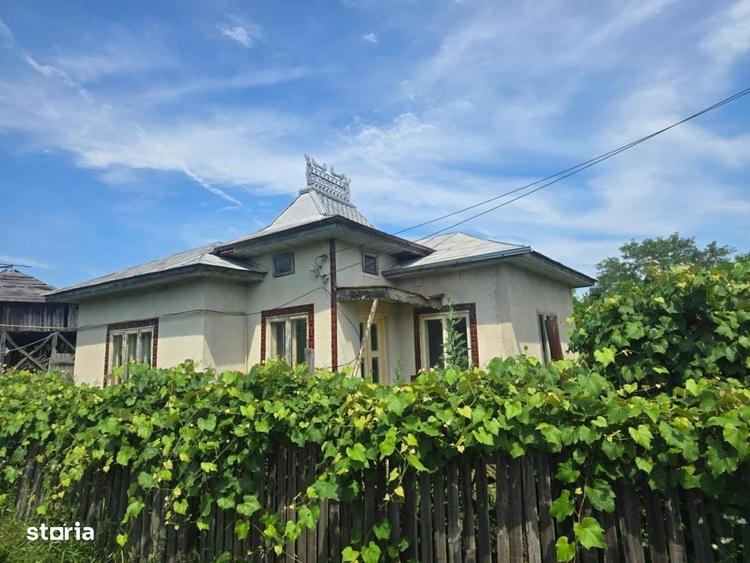 Casă cu 2 camere în Lupueni