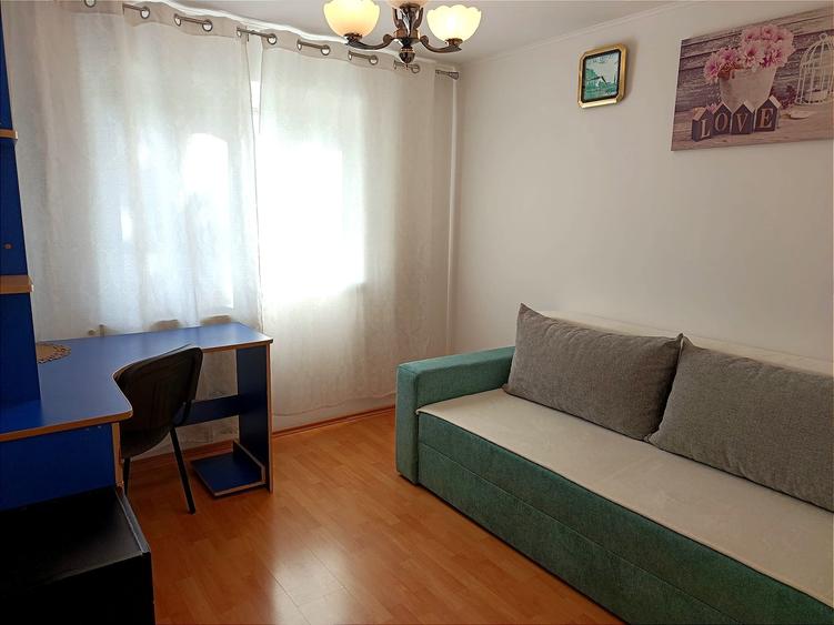 Apartament cu 3 camere semidecomandat în Nicolae Grigorescu
