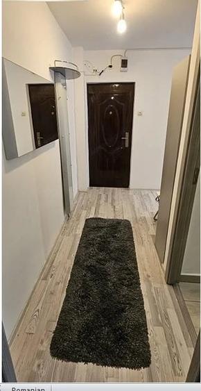 Garsonieră decomandată în Micro III