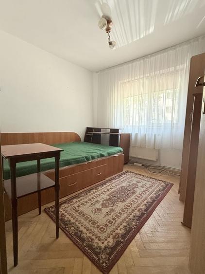 Apartament cu 2 camere nedecomandat în Central
