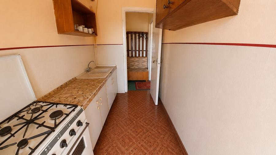 Apartament cu 2 camere semidecomandat, mobilat în Micro 14