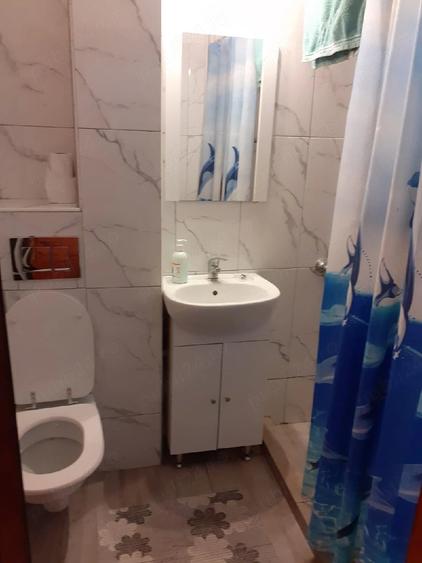 Apartament cu 2 camere semidecomandat în Boul Roșu