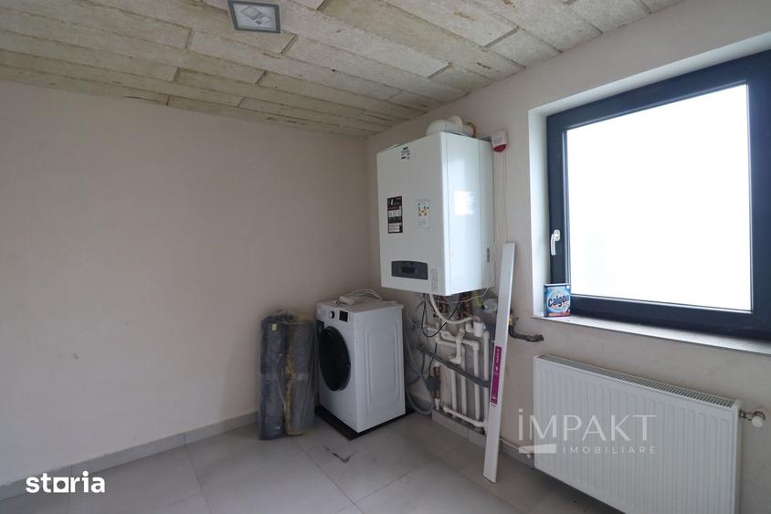 Casă cu 4 camere cu Teren 170 Mp în Borhanci