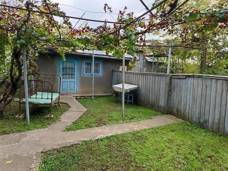 Casă cu 4 camere cu Teren 1560 Mp în Tudor Vladimirescu