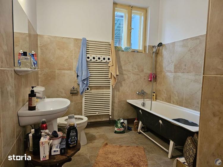 Casă cu 4 camere cu Teren 364 Mp în Frumoasa