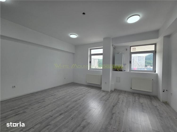 Apartament cu 2 camere în Centrul Civic