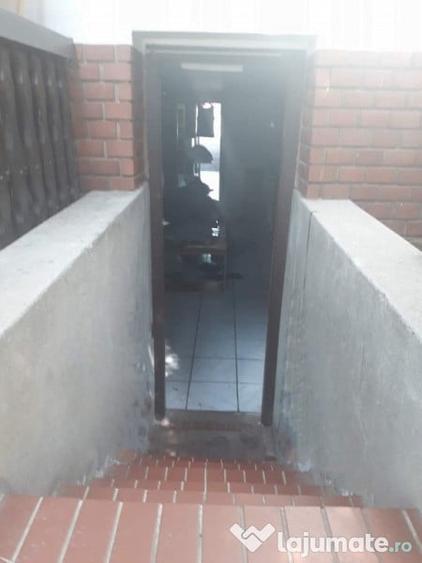 Casă cu 4 camere cu Teren 630 Mp în Central
