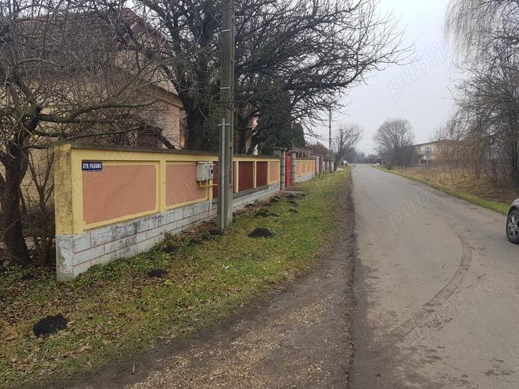 Teren de 2932 mp, în Stupini