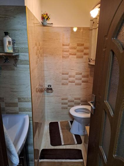 Apartament cu 2 camere decomandat în Calea Romanului