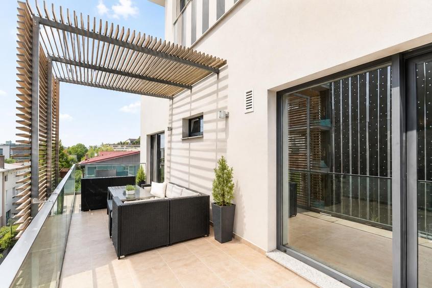 Apartament cu 3 camere decomandat, mobilat în Herăstrău