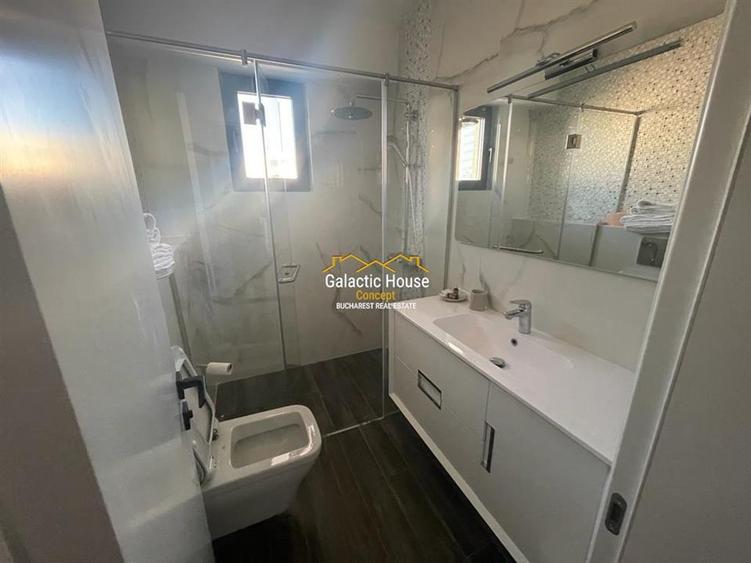 Penthouse cu 5 camere decomandat în Central