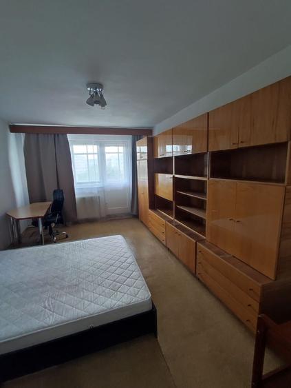 Apartament cu 2 camere decomandat în Grigorescu