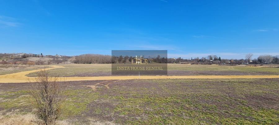 Teren Construcții intravilan de 49283 mp, în Vânătorii Mici