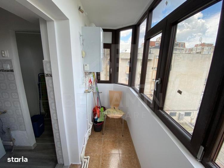 Apartament cu 3 camere decomandat în Lăpuș Argeș
