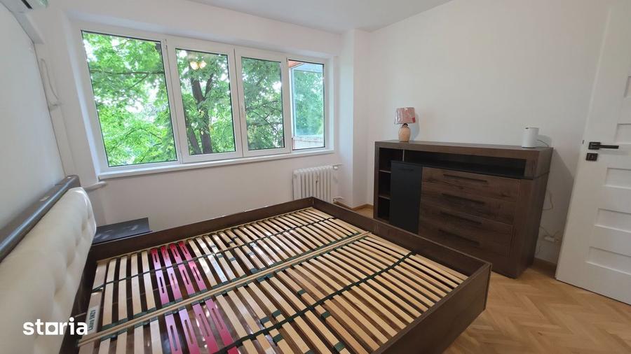Apartament cu 3 camere, mobilat în Iancului