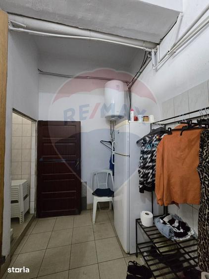 Spațiu comercial, de 600 mp, în Apărătorii Patriei