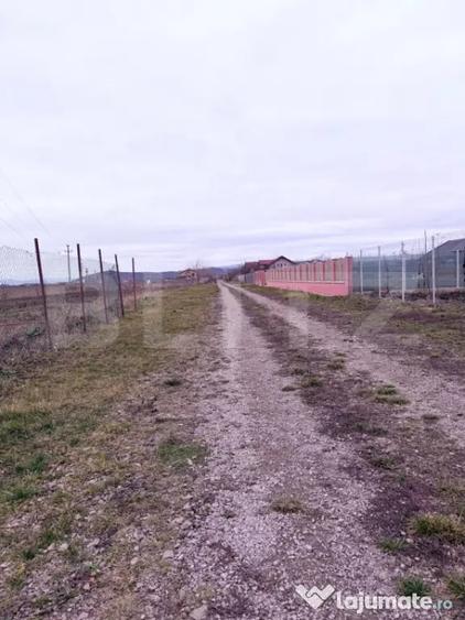 Teren de 1062 mp, în Central