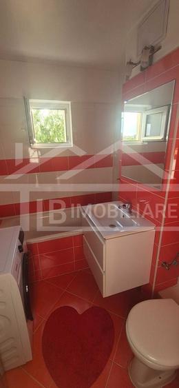 Apartament cu 3 camere decomandat, mobilat în Pandurilor