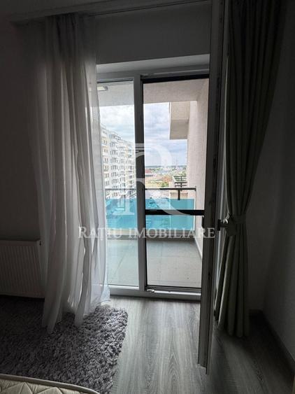 Apartament cu 2 camere semidecomandat, mobilat în Nufărul