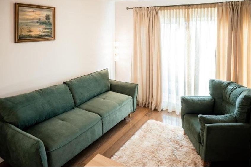 Casă individuală cu 5 camere cu Canalizare în Făget
