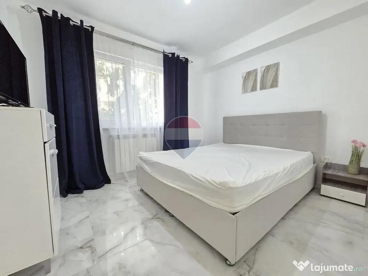 Apartament cu 2 camere decomandat în Sud