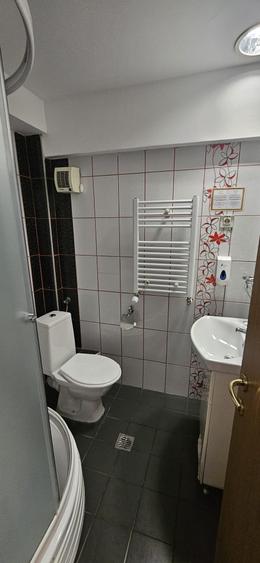 Hotel/Pensiune, de 24 mp, în Valea Râșnoavei