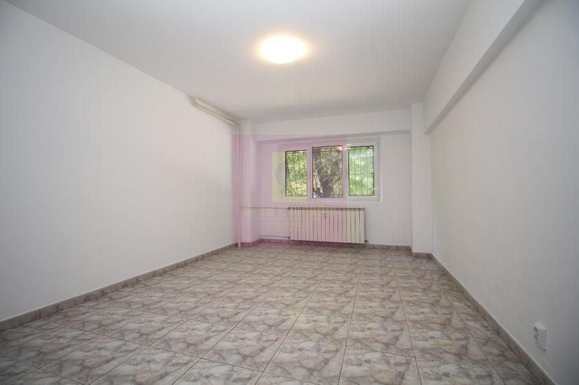 Apartament cu 3 camere de vânzare Decebal adiacent - 7