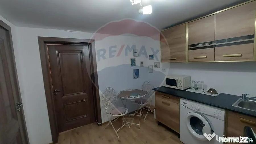 Garsonieră semidecomandată în Central