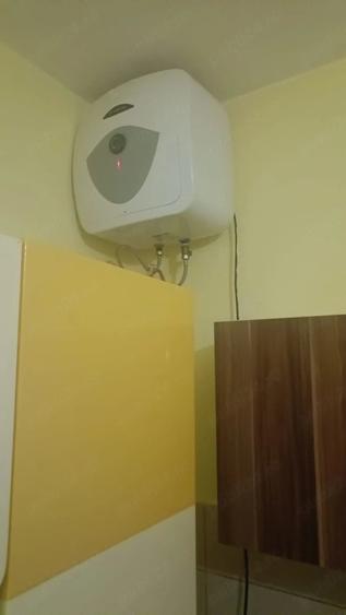 Garsonieră decomandată în CET