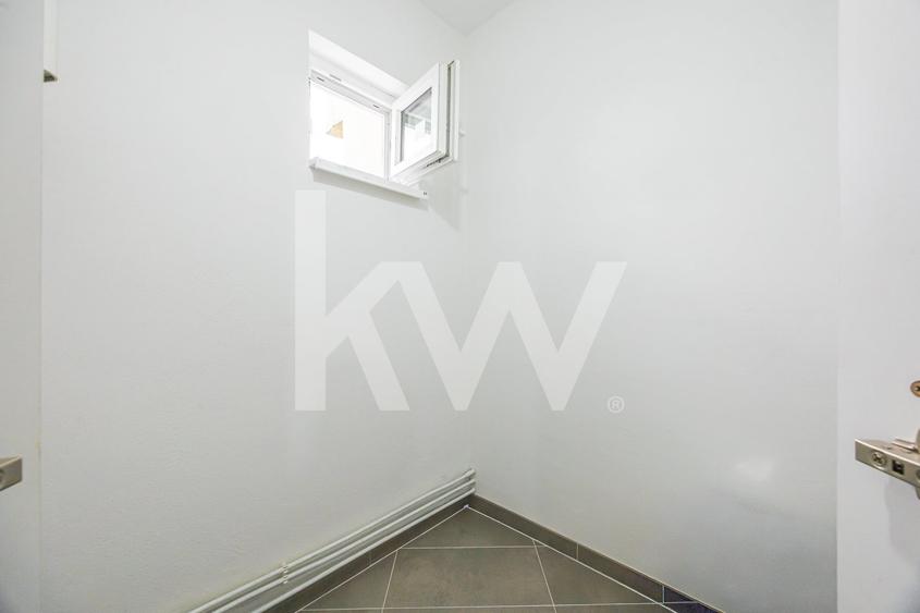 Apartament cu 2 camere decomandat în Tractorul