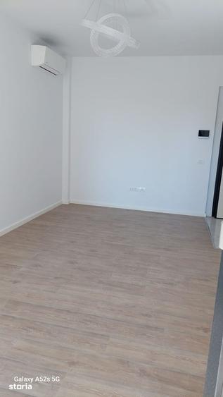 Apartament nemobilat cu terasa, cu acces la piscina - 8