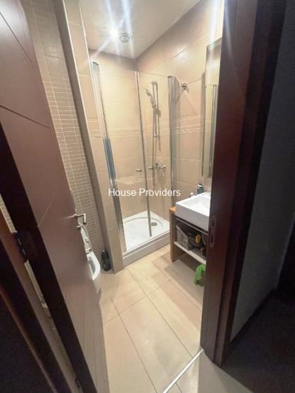 Apartament cu 3 camere în Dristor