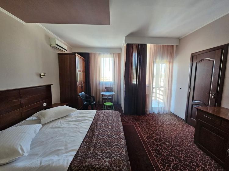 Hotel/Pensiune, de 948.29998779297 mp, în Delfinariu