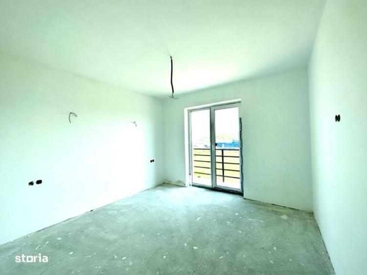 Casă cu 3 camere cu Teren 340 Mp în Crișeni