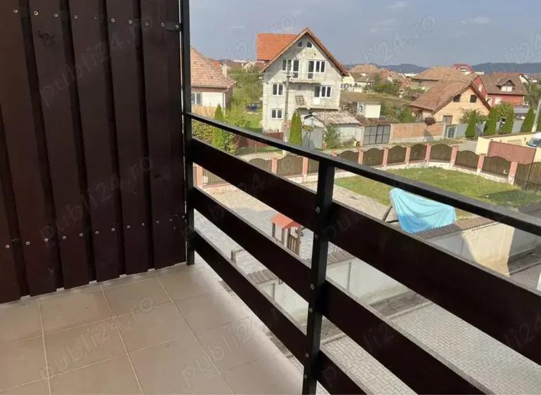 Apartament cu 2 camere decomandat, mobilat în Central