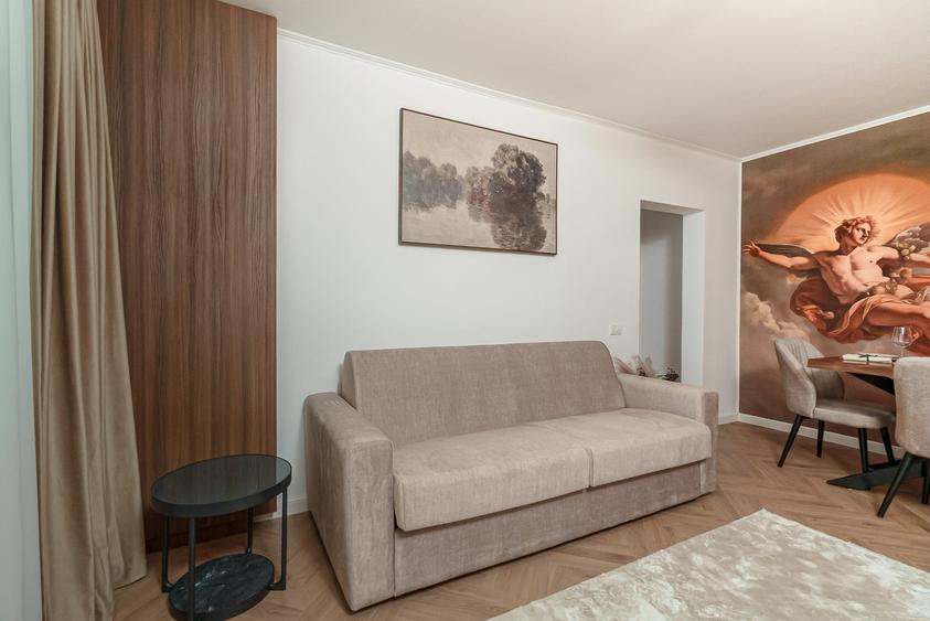 Apartament cu 2 camere semidecomandat, mobilat în Universitate