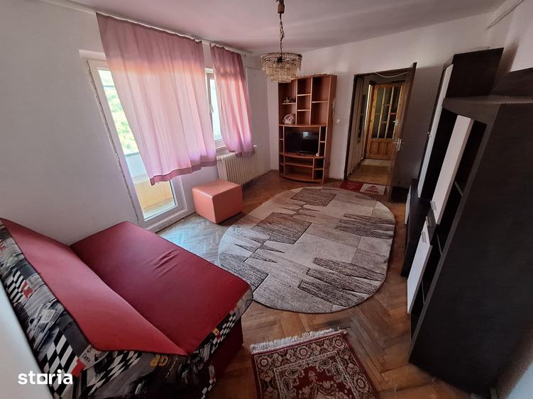 Apartament cu 3 camere în Circumvalațiunii