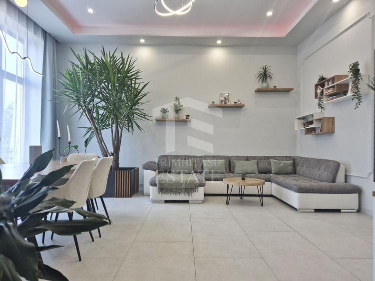 Apartament cu 2 camere semidecomandat în P-ța Maria
