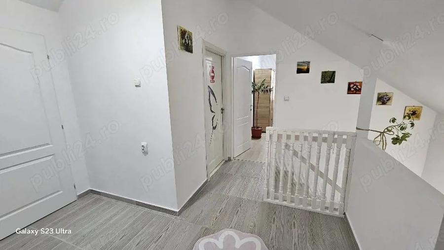 Casă cu 6 camere în Răcăuți