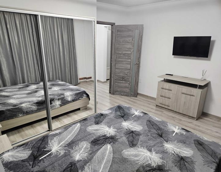 Apartament cu 2 camere semidecomandat în Trivale