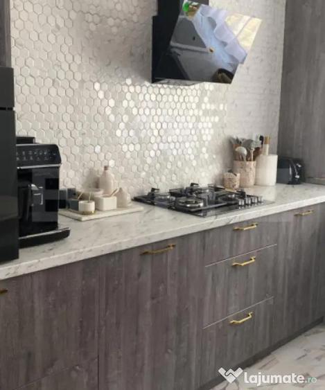 Apartament cu 3 camere decomandat în Burdujeni
