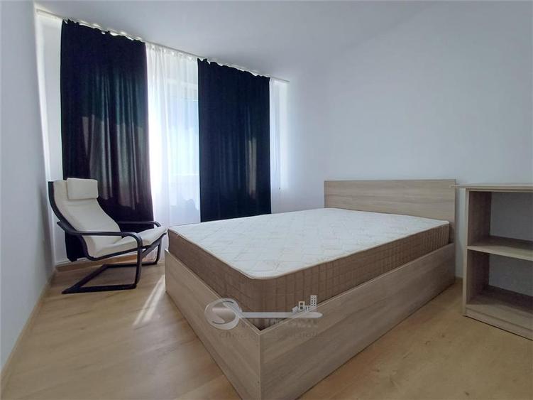 Apartament cu 3 camere decomandat, mobilat în Tătărași