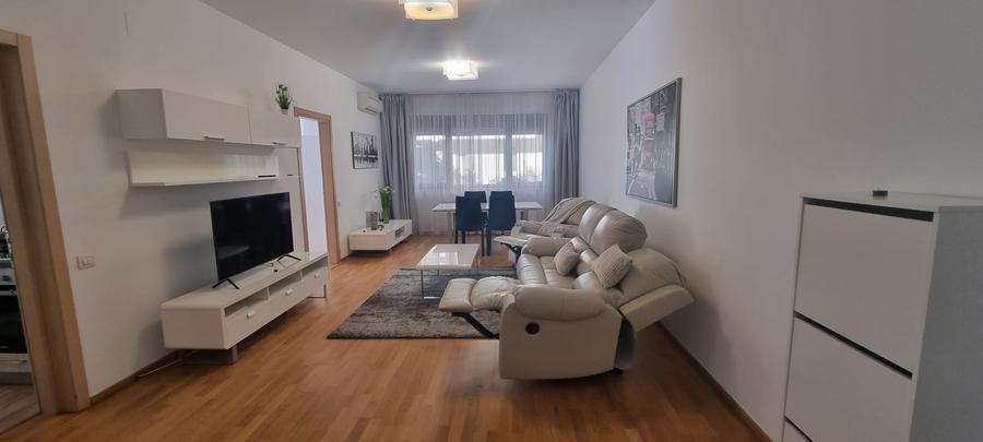 Apartament cu 3 camere decomandat în Herăstrău