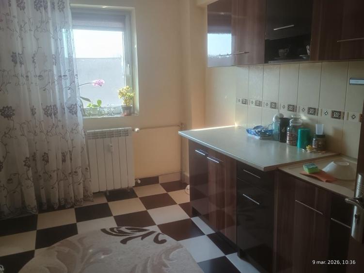 Apartament cu 2 camere decomandat în Gura Văii