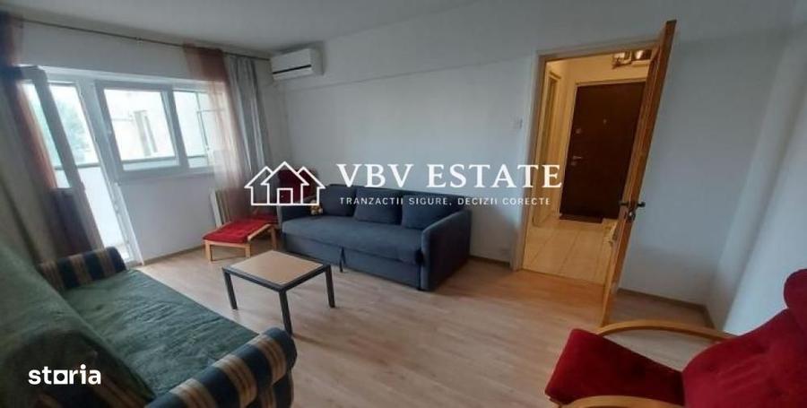 Apartament cu 3 camere semidecomandat în Lujerului